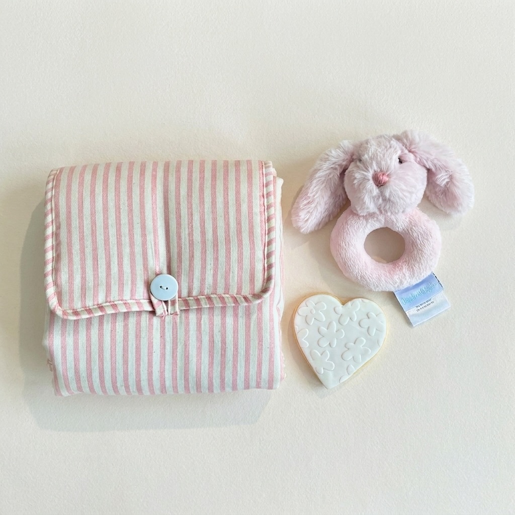 Alimrose Portable Change Mat + Rattle + Cookie | Pink