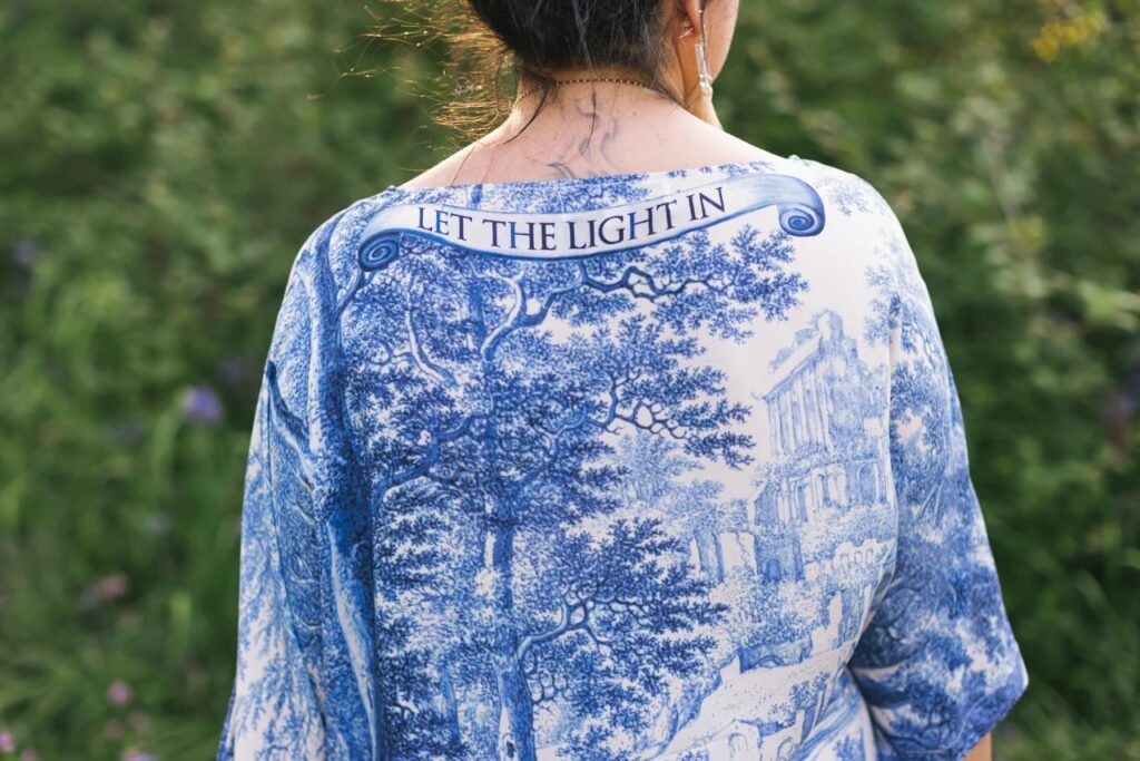 Market of Stars - Let The Light In Luxe Tee