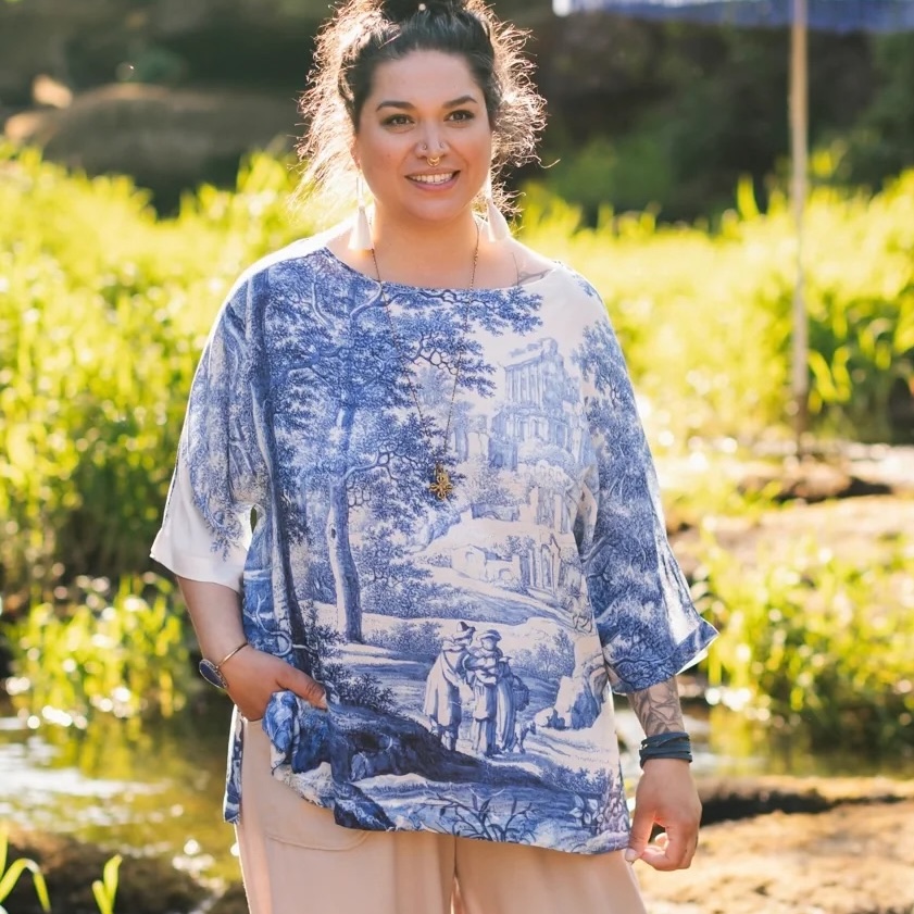 Market of Stars - Let The Light In Luxe Tee