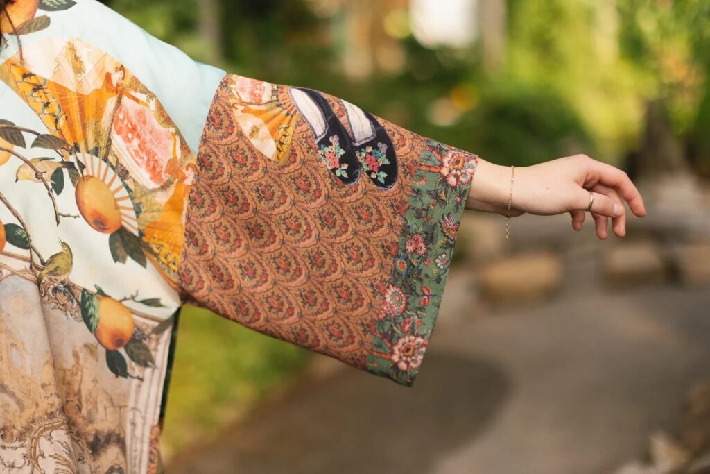 Market of Stars - Secret Garden Pixie Duster Crop Kimono