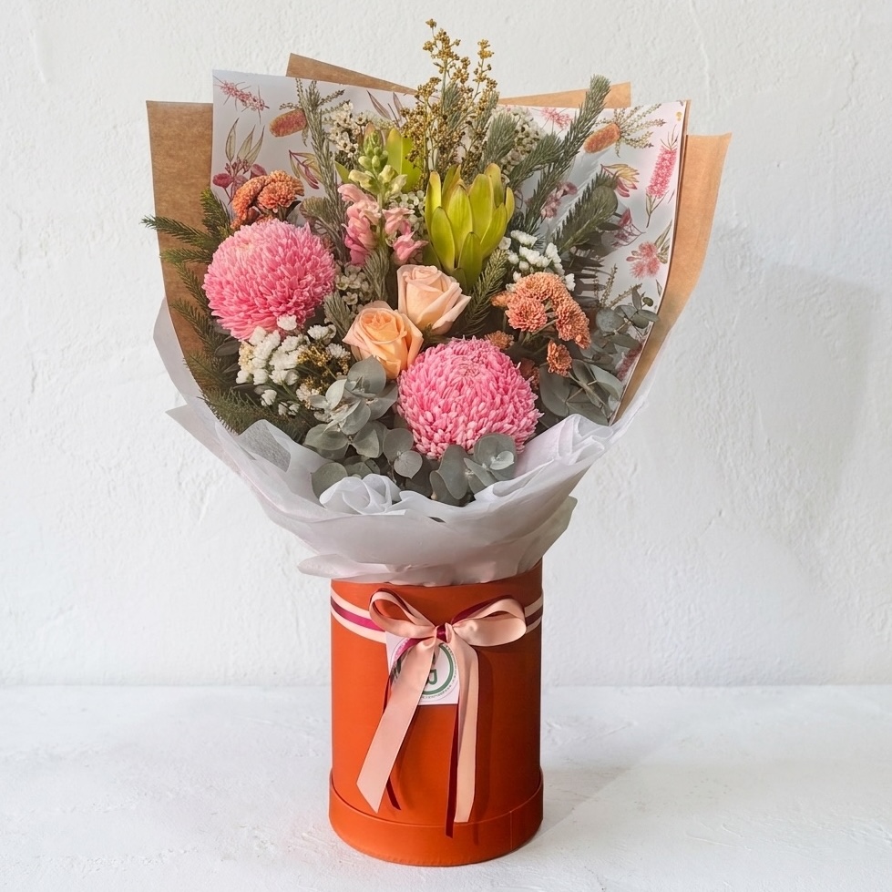Seasonal Hat Box | Rust Hat Box